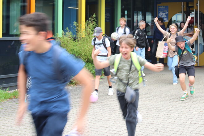 Endlich Sommerferien! Unser Büro ist in den Sommerferien unregelmäßig besetzt. Ab Montag, 01.09.2025 sind wir wieder für Sie da!